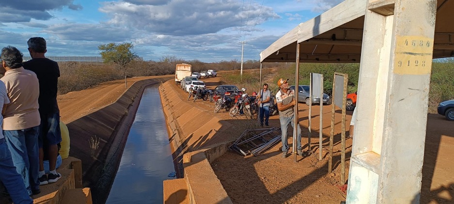 post13 agricultores